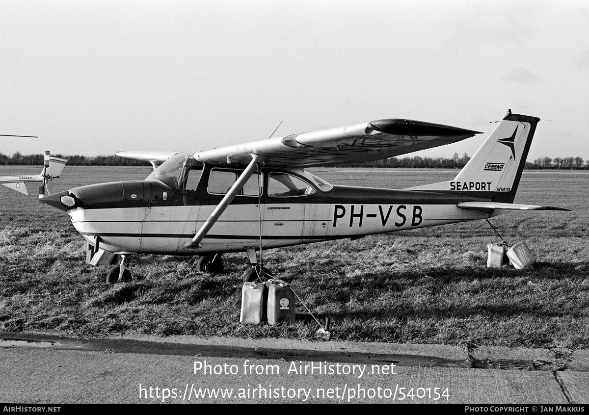 Aircraft Photo of PH-VSB | Reims F172H | Seaport Aviation | AirHistory.net #540154