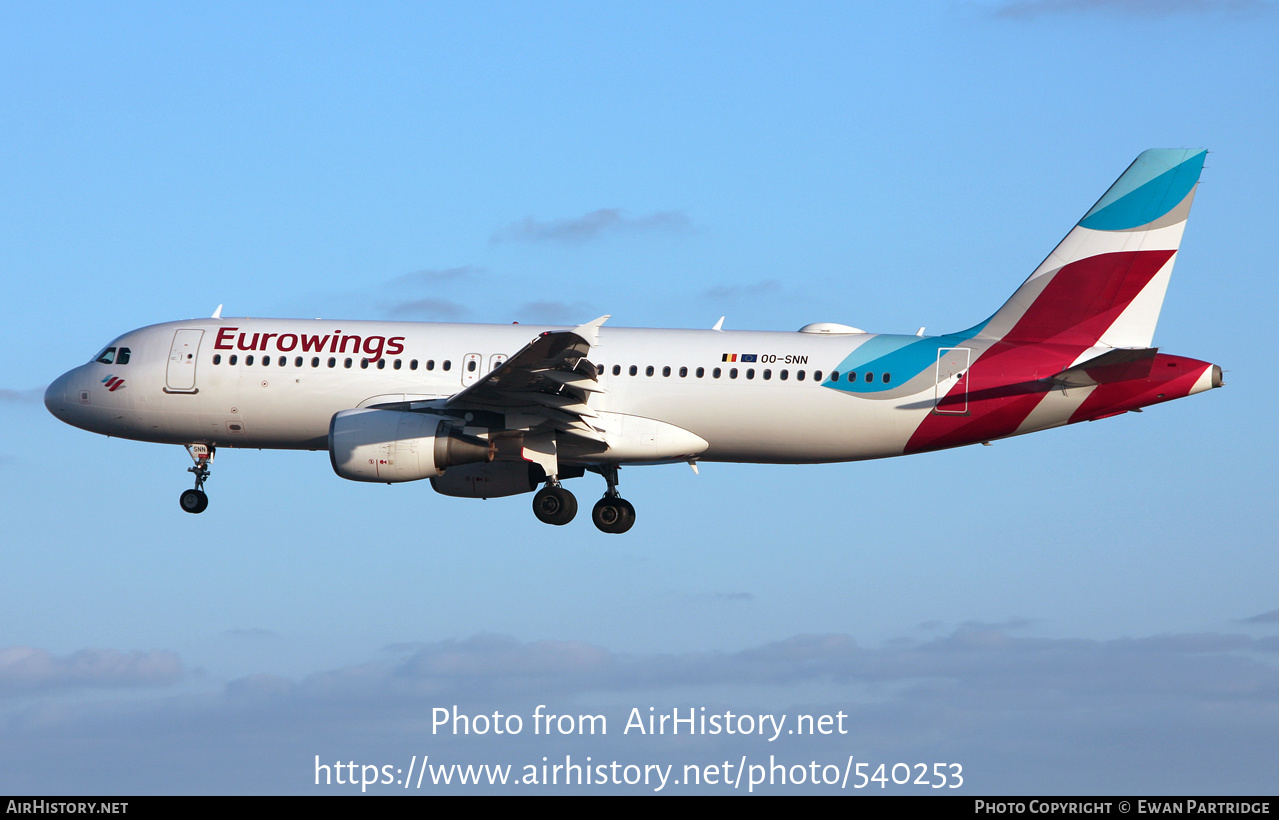 Aircraft Photo of OO-SNN | Airbus A320-214 | Eurowings | AirHistory.net #540253