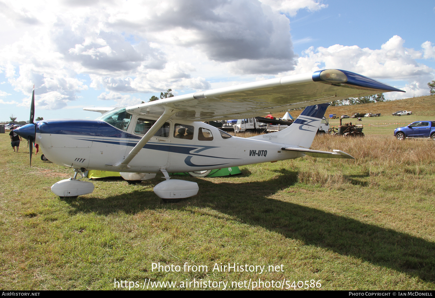 Aircraft Photo of VH-UTQ | Cessna 206H Stationair | AirHistory.net #540586