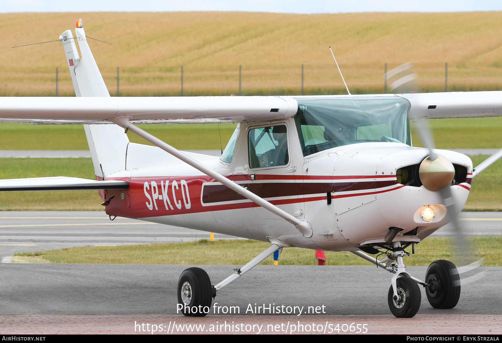 Aircraft Photo of SP-KCD | Cessna 152 | AirHistory.net #540655