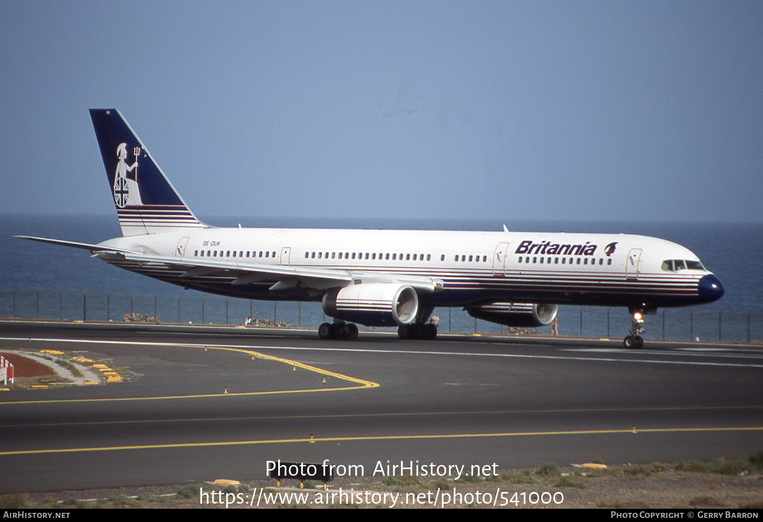 Aircraft Photo of SE-DUK | Boeing 757-236 | Britannia Nordic | AirHistory.net #541000