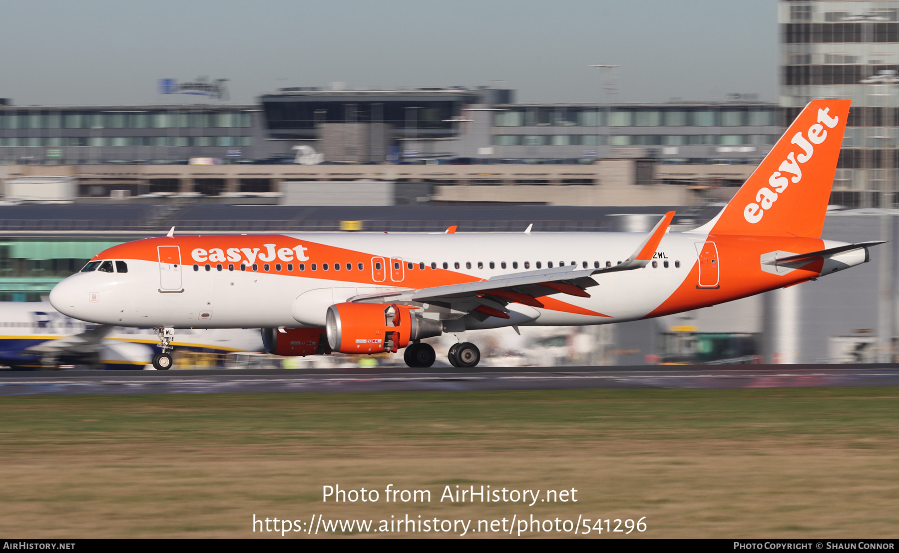 Aircraft Photo of G-EZWL | Airbus A320-214 | EasyJet | AirHistory.net #541296