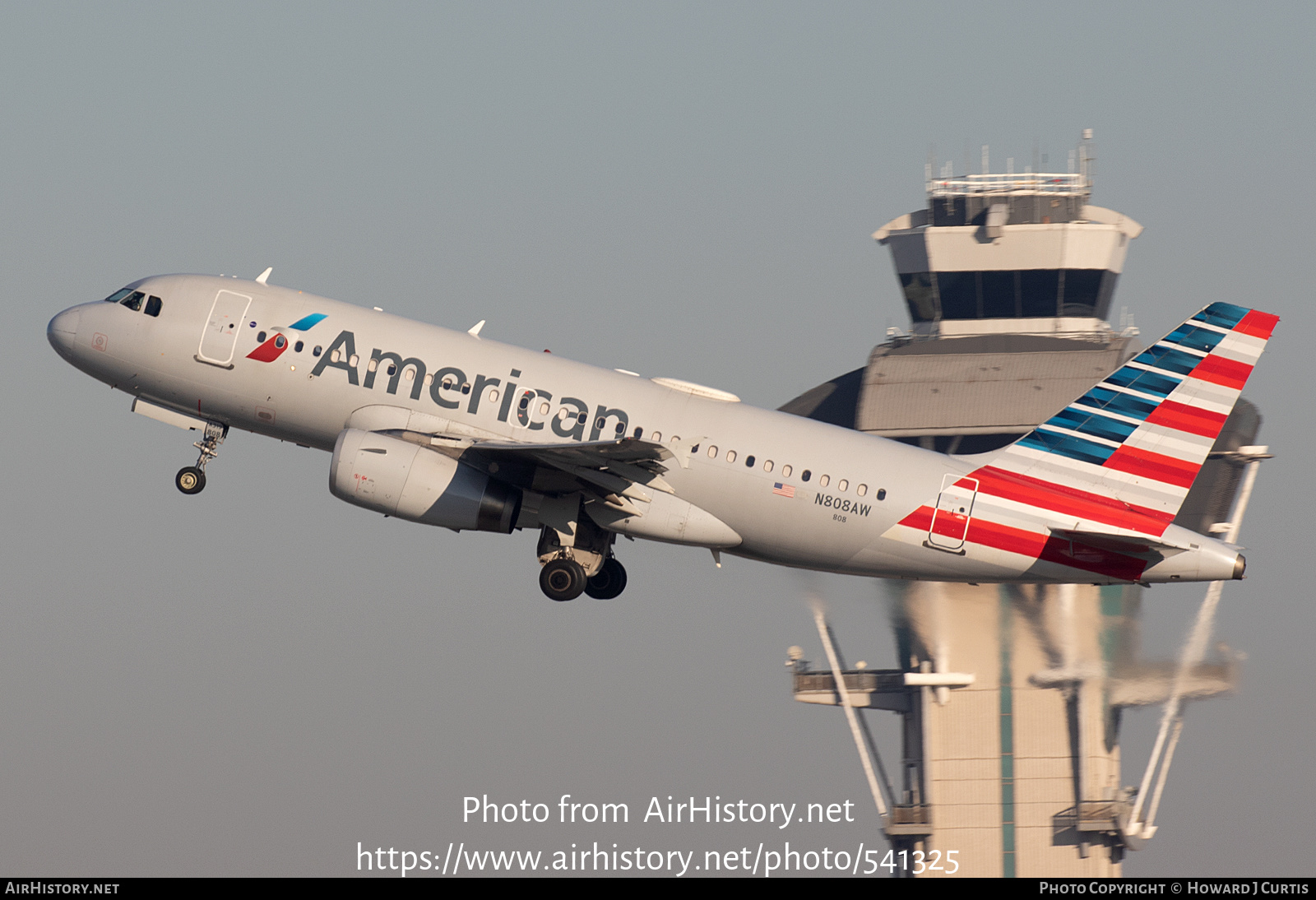 Aircraft Photo of N808AW | Airbus A319-132 | American Airlines ...