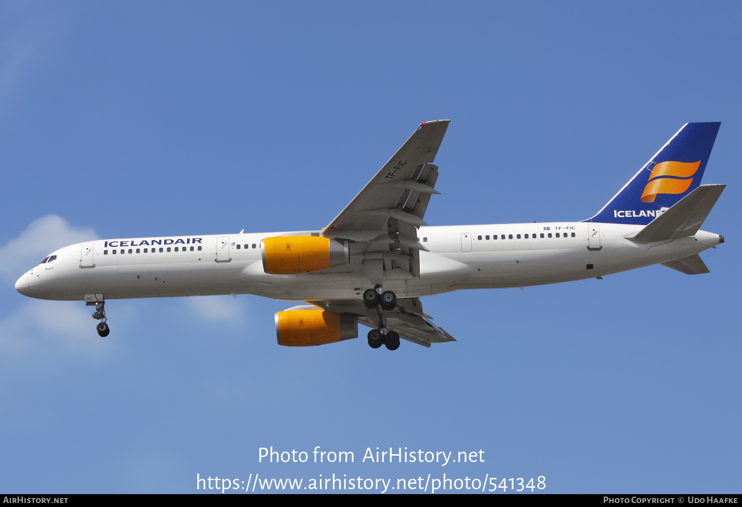 Aircraft Photo of TF-FIC | Boeing 757-23N | Icelandair | AirHistory.net #541348