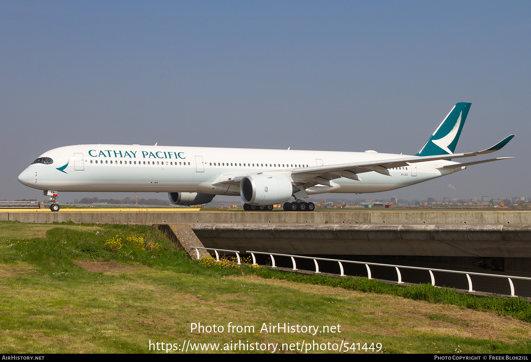 Aircraft Photo of B-LXA | Airbus A350-1041 | Cathay Pacific Airways | AirHistory.net #541449