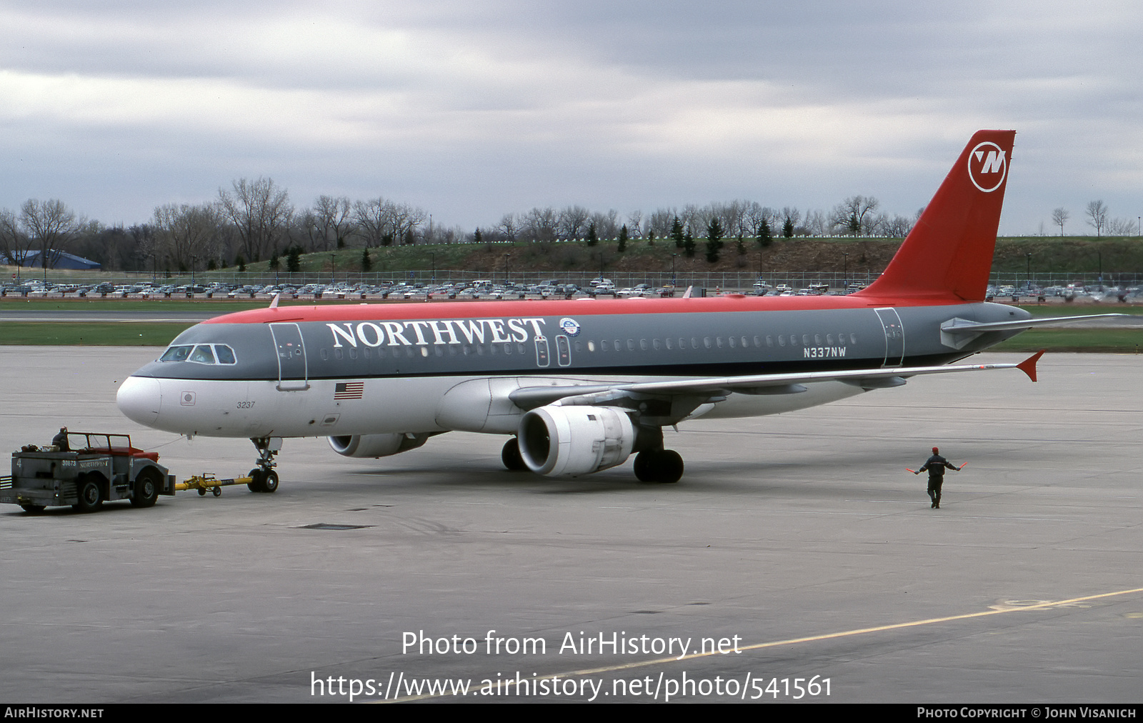 Aircraft Photo of N337NW | Airbus A320-212 | Northwest Airlines | AirHistory.net #541561