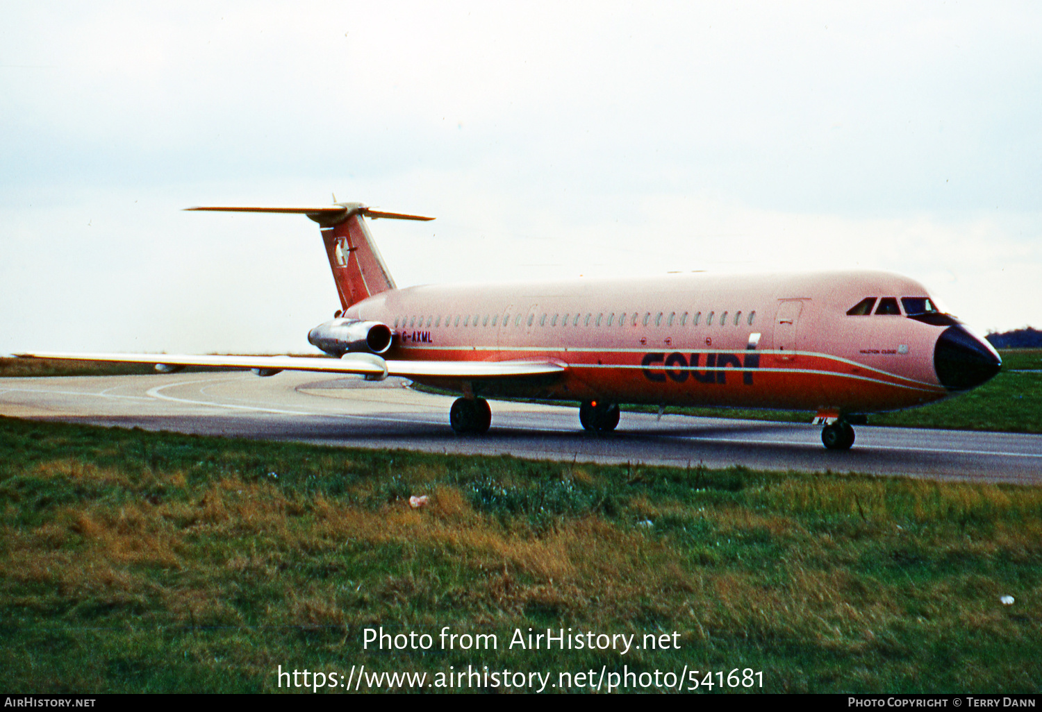 Aircraft Photo of G-AXML | BAC 111-518FG One-Eleven | Court Line | AirHistory.net #541681