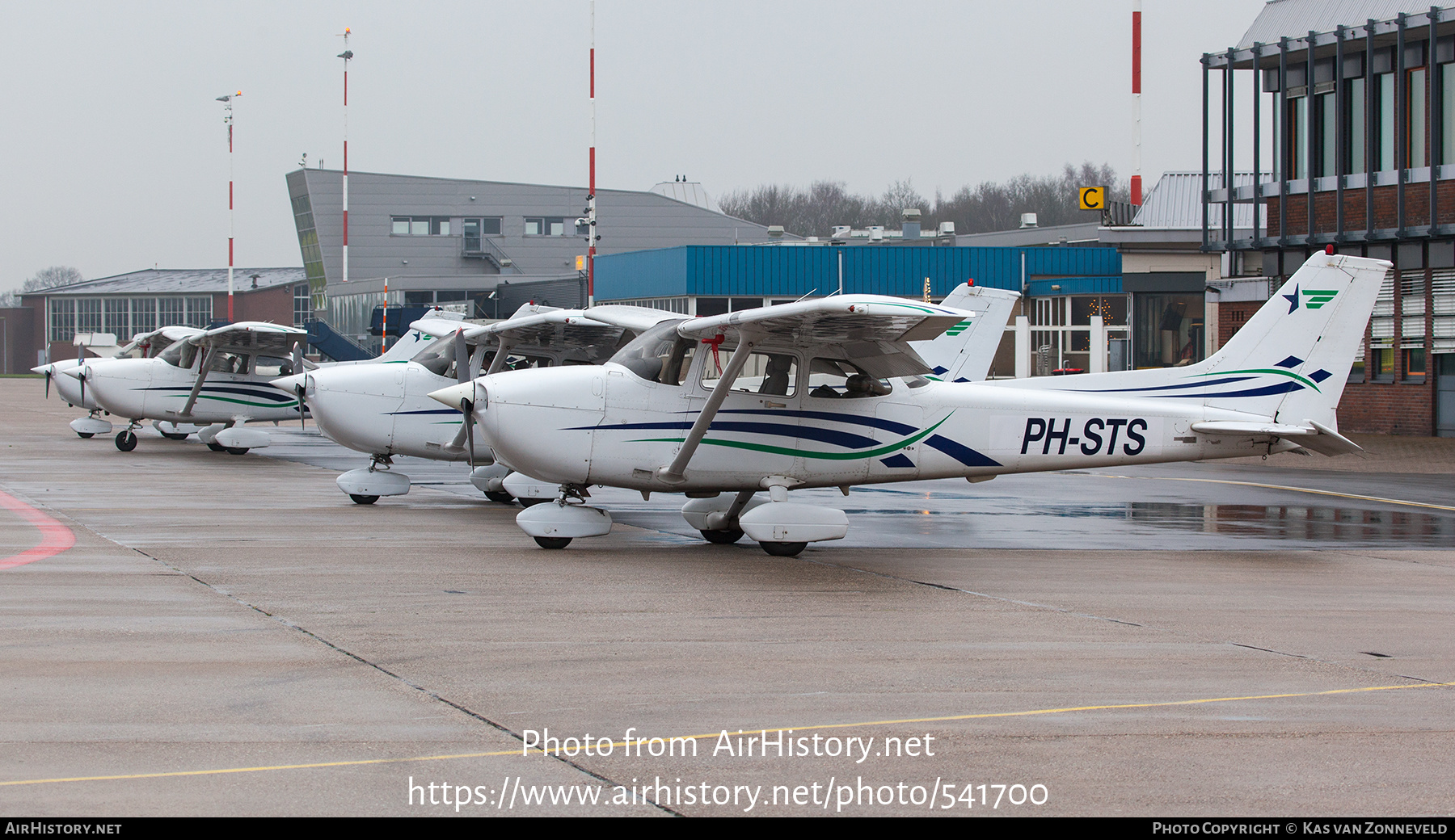 Aircraft Photo of PH-STS | Cessna 172R Skyhawk | Stella Aviation | AirHistory.net #541700