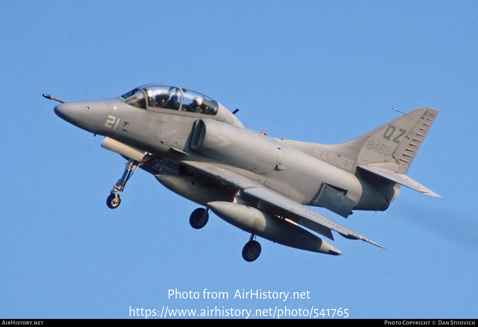 Aircraft Photo of 158488 / 8488 | McDonnell Douglas TA-4J Skyhawk | USA - Navy | AirHistory.net #541765