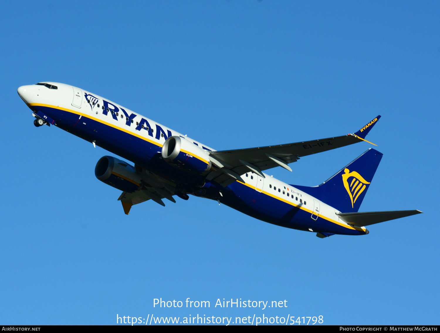 Aircraft Photo of EI-IFX | Boeing 737-8200 Max 200 | Ryanair | AirHistory.net #541798