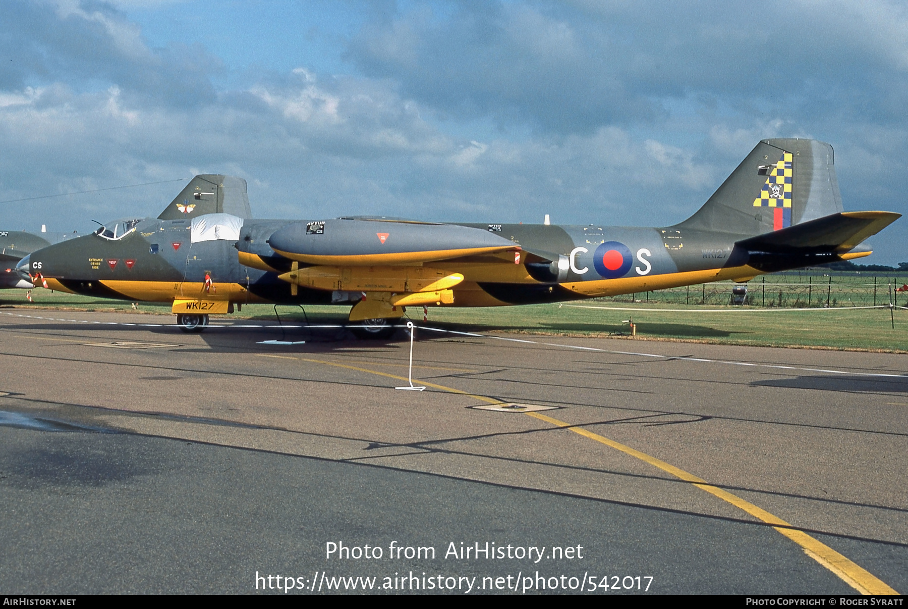Aircraft Photo of WK127 | English Electric Canberra TT18 | UK - Air Force | AirHistory.net #542017