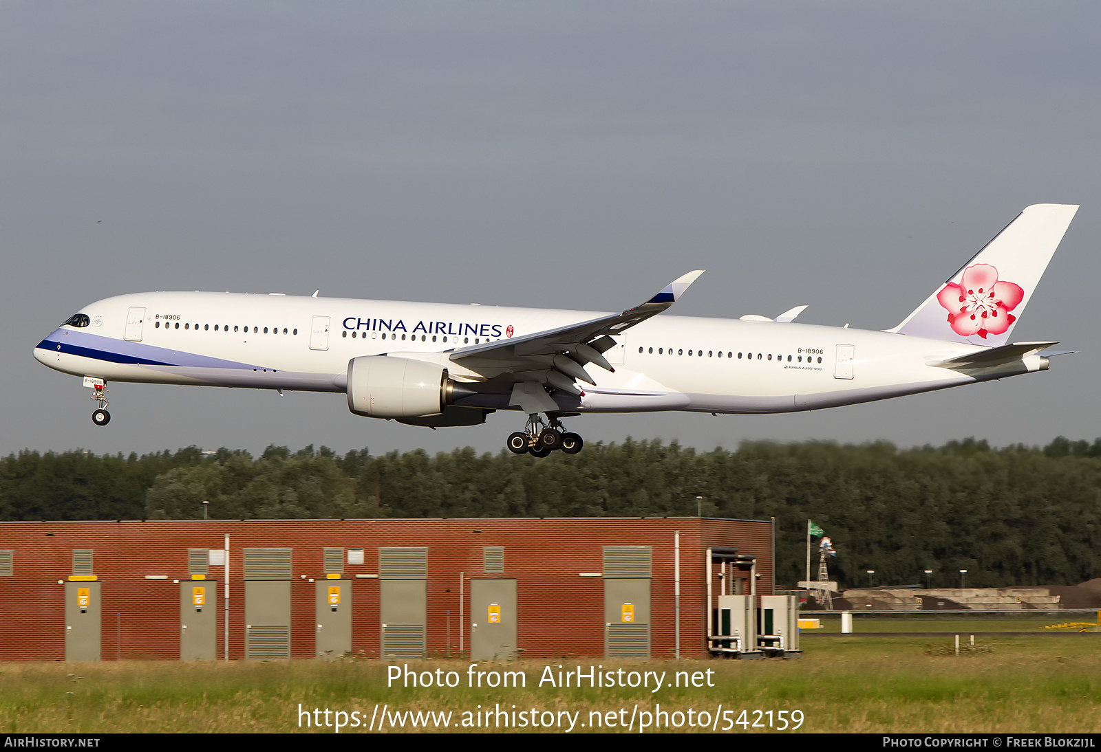 Aircraft Photo Of B-18906 | Airbus A350-941 | China Airlines ...