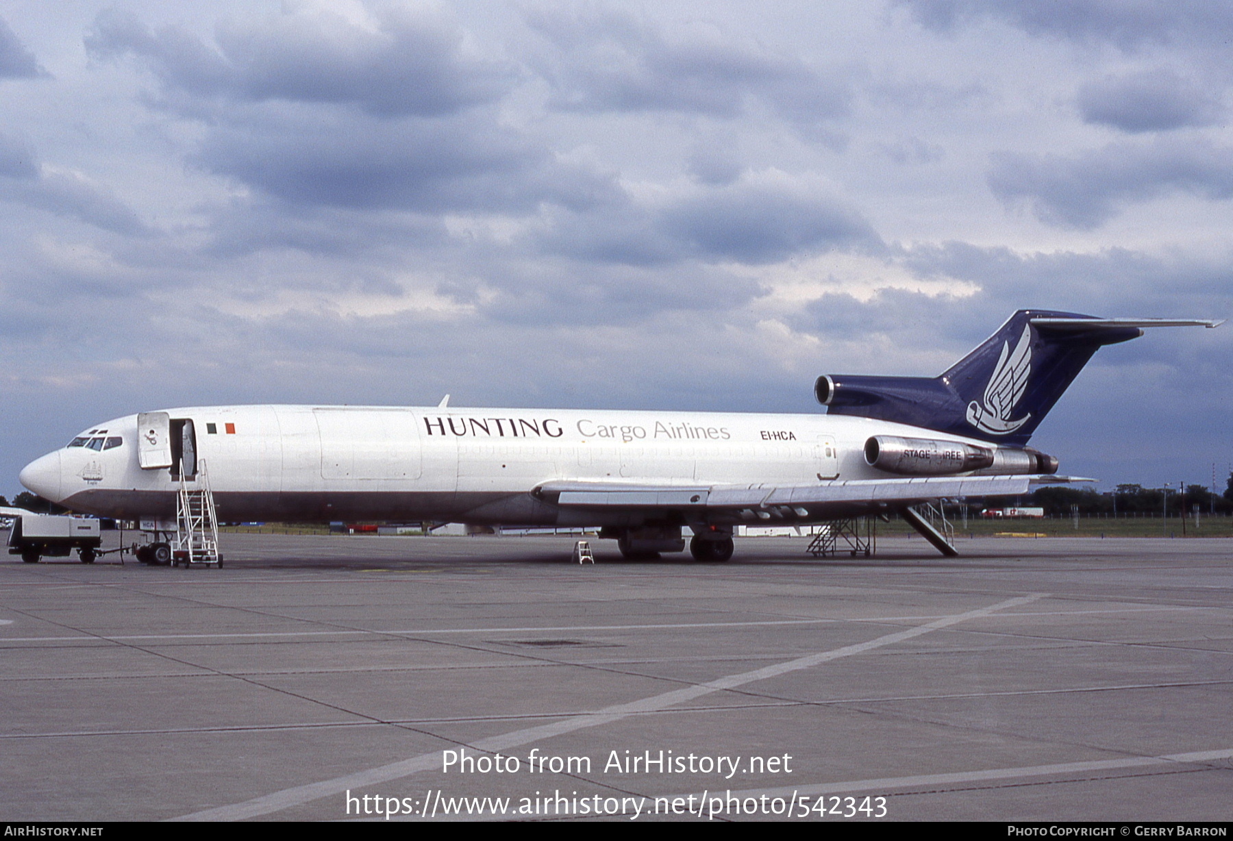 Aircraft Photo of EI-HCA | Boeing 727-225/Adv(F) | Hunting Cargo Airlines | AirHistory.net #542343