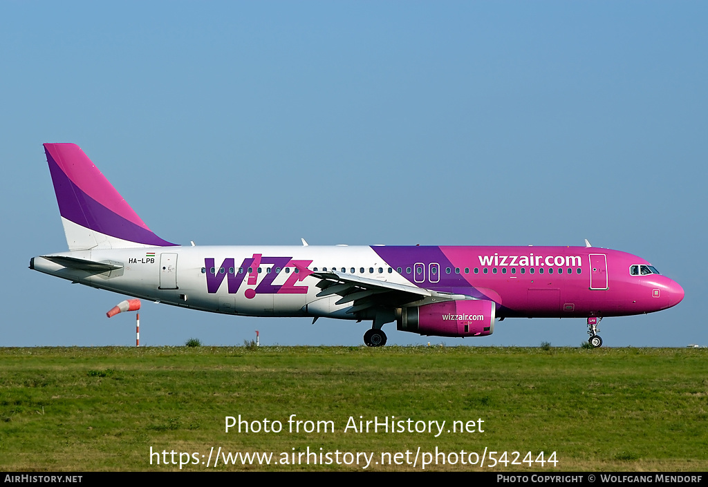 Aircraft Photo of HA-LPB | Airbus A320-232 | Wizz Air | AirHistory.net #542444