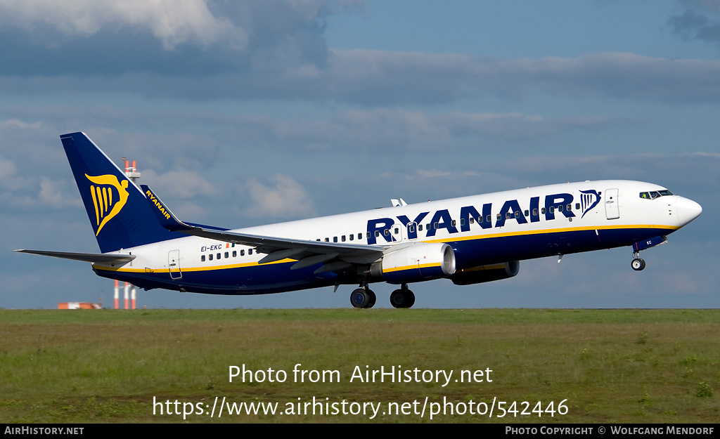 Aircraft Photo of EI-EKC | Boeing 737-8AS | Ryanair | AirHistory.net #542446