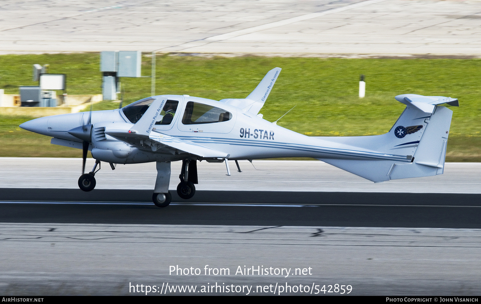 Aircraft Photo of 9H-STAR | Diamond DA42 Twin Star | European Pilot Academy | AirHistory.net #542859