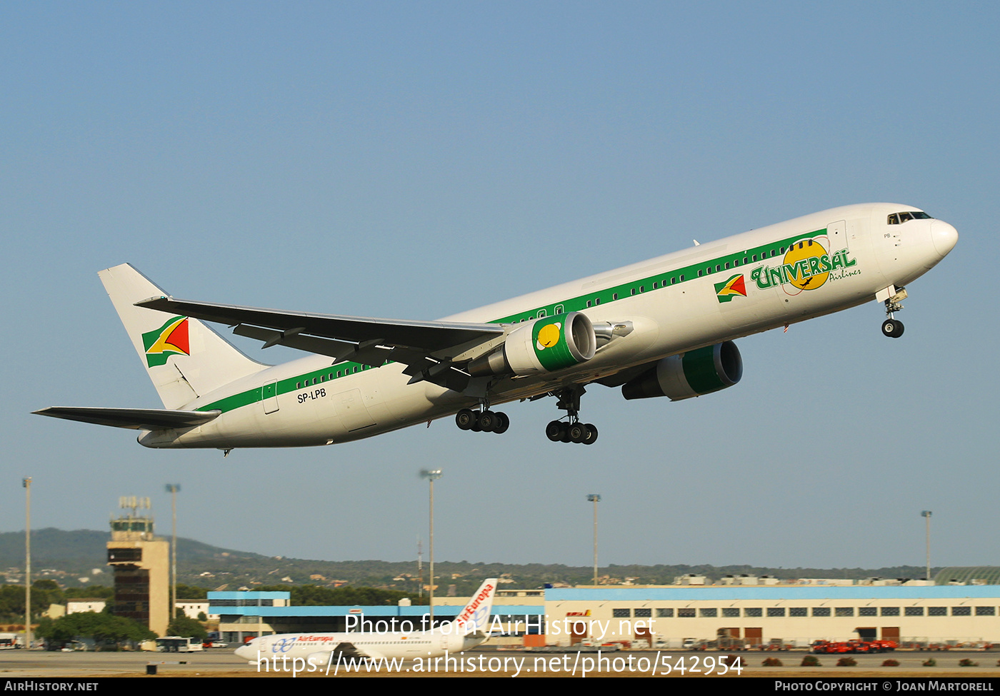 Aircraft Photo of SP-LPB | Boeing 767-35D/ER | Universal Airlines | AirHistory.net #542954