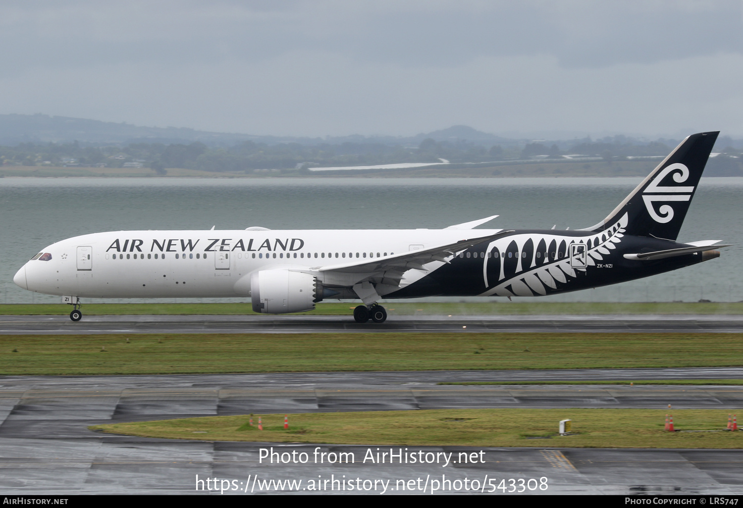 Aircraft Photo of ZK-NZI | Boeing 787-9 Dreamliner | Air New Zealand | AirHistory.net #543308