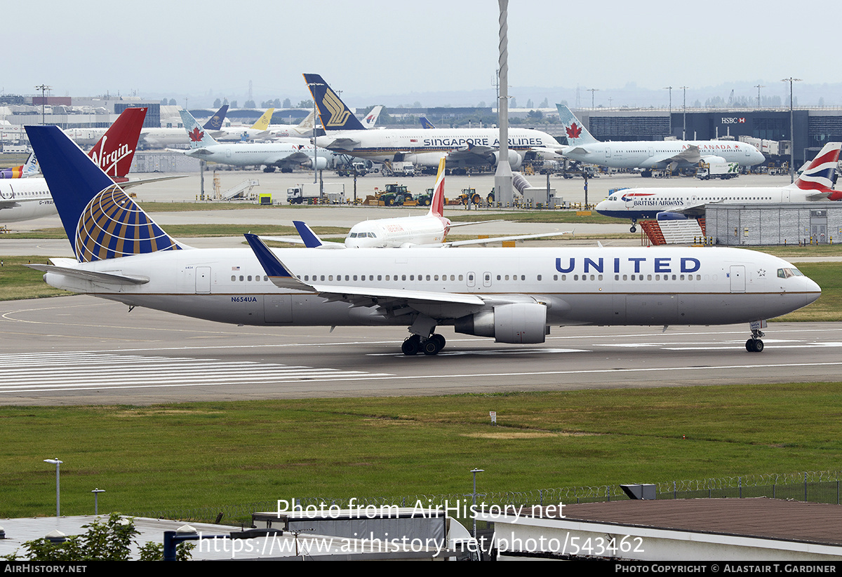 Aircraft Photo of N654UA | Boeing 767-322/ER | United Airlines ...