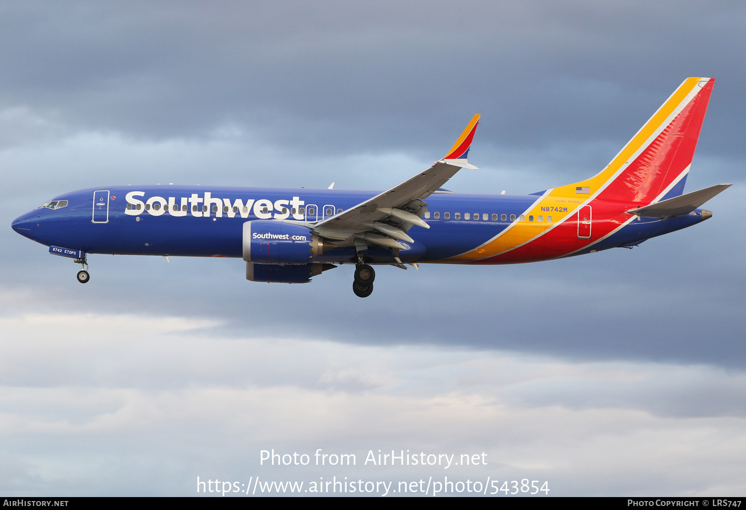 Aircraft Photo of N8742M | Boeing 737-8 Max 8 | Southwest Airlines | AirHistory.net #543854