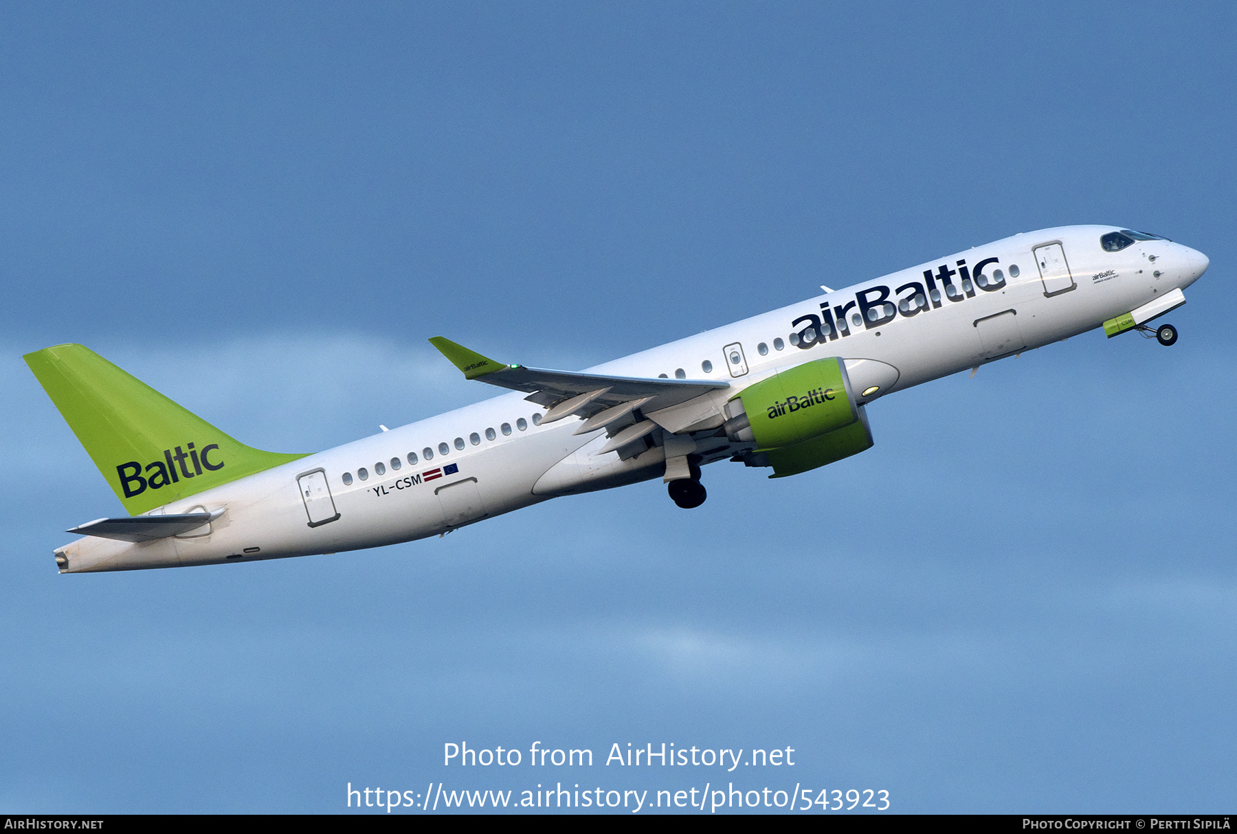 Aircraft Photo of YL-CSM | Airbus A220-371 (BD-500-1A11) | AirBaltic | AirHistory.net #543923