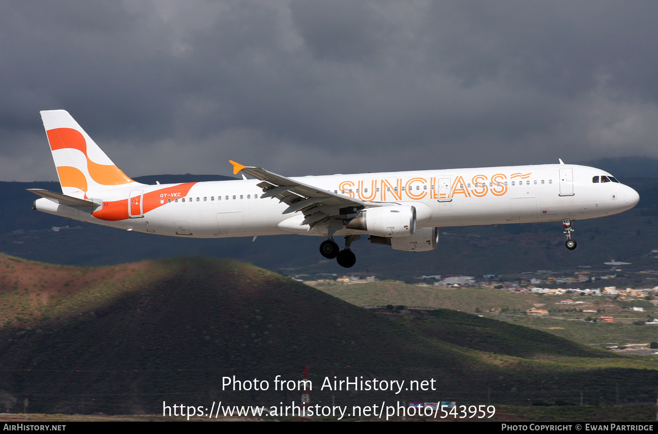 Aircraft Photo of OY-VKC | Airbus A321-211 | Sunclass Airlines | AirHistory.net #543959