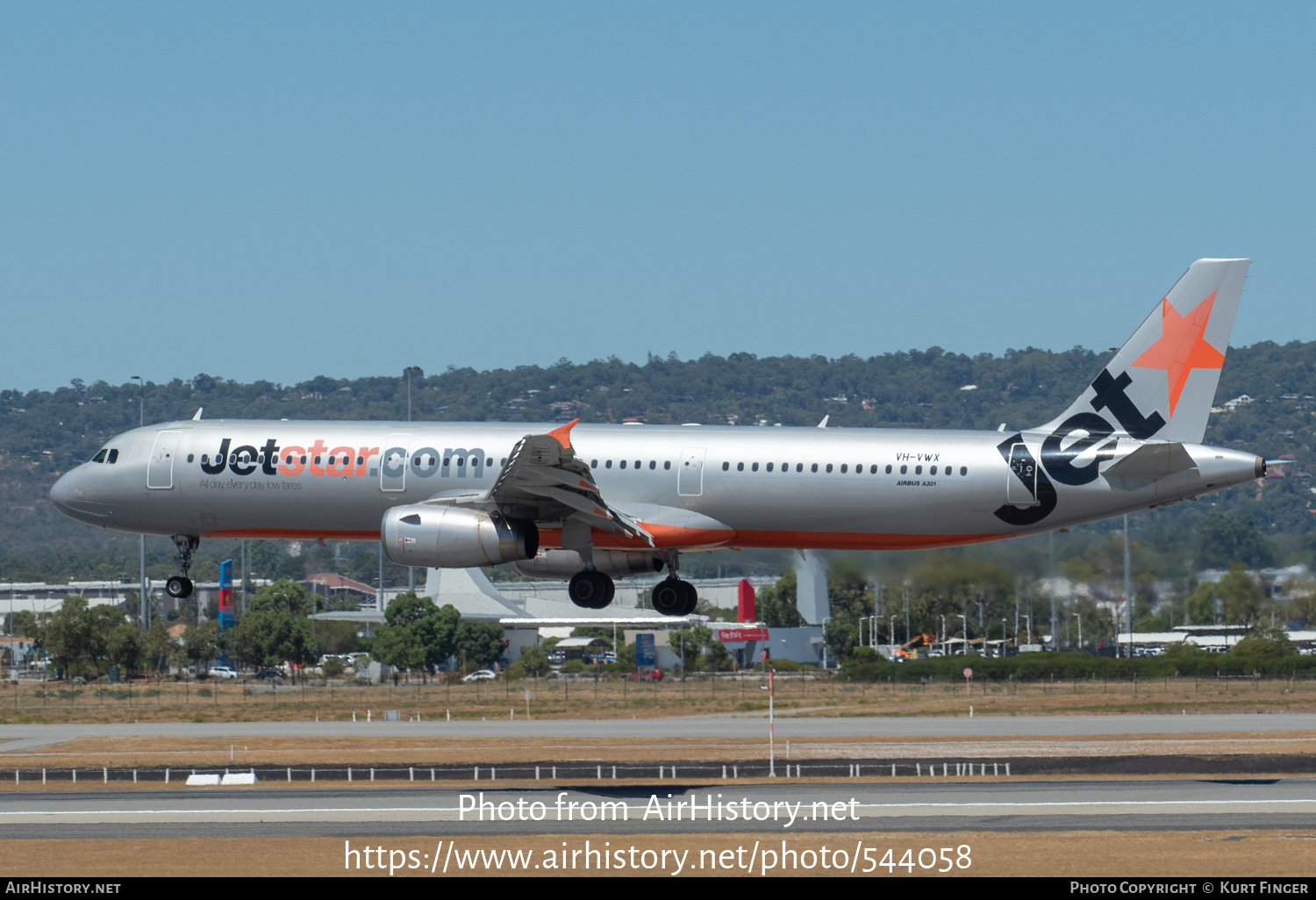 Aircraft Photo of VH-VWX | Airbus A321-231 | Jetstar Airways | AirHistory.net #544058