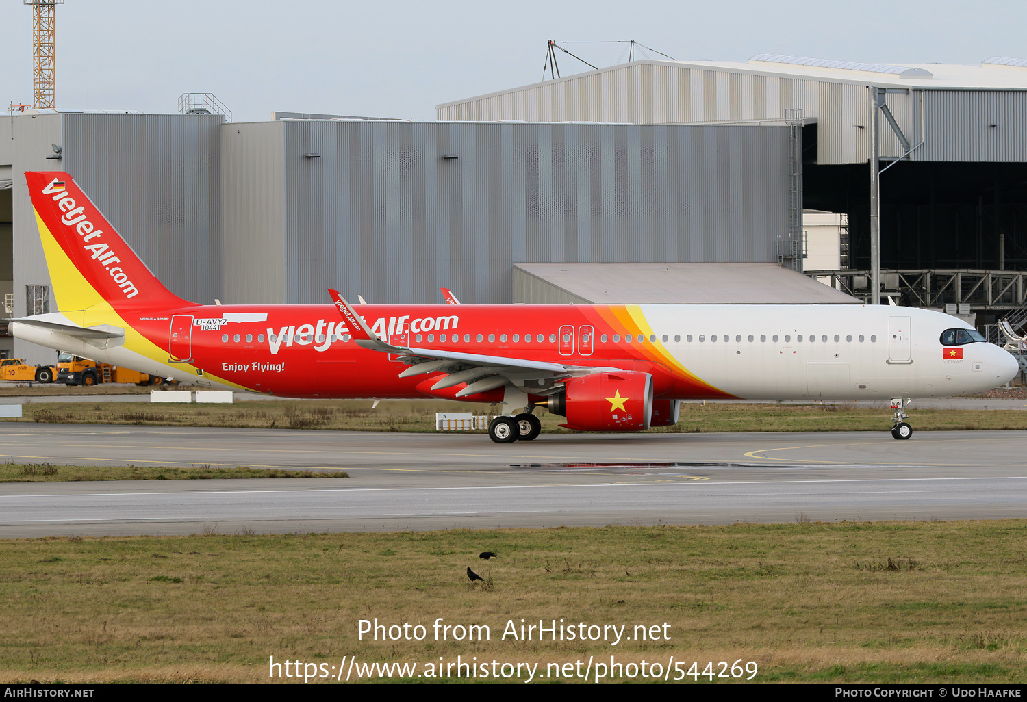 Aircraft Photo of D-AVYZ / VN-A529 | Airbus A321-271NX | VietJet Air | AirHistory.net #544269