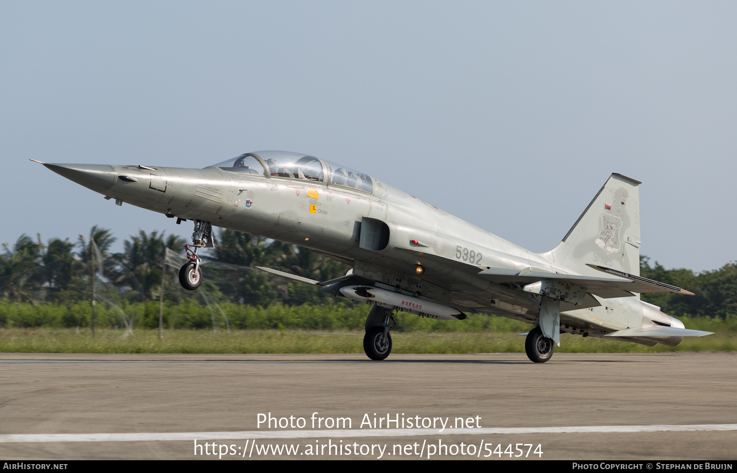 Aircraft Photo of 5382 | Northrop F-5F Tiger II | Taiwan - Air Force | AirHistory.net #544574