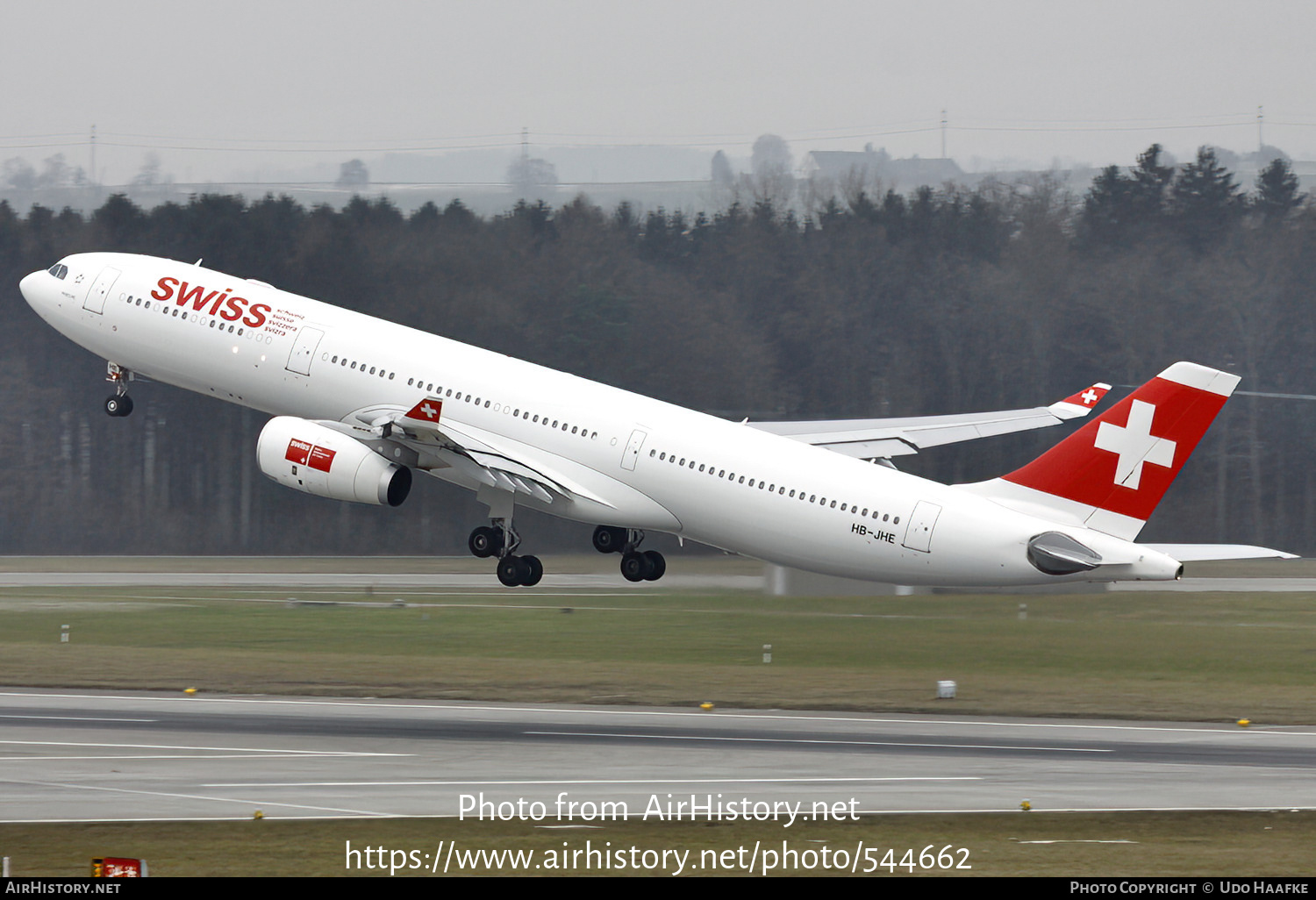 Aircraft Photo of HB-JHE | Airbus A330-343 | Swiss International Air Lines | AirHistory.net #544662