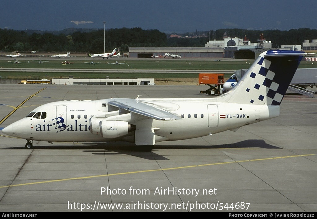 Aircraft Photo of YL-BAK | British Aerospace Avro 146-RJ70 | AirBaltic | AirHistory.net #544687