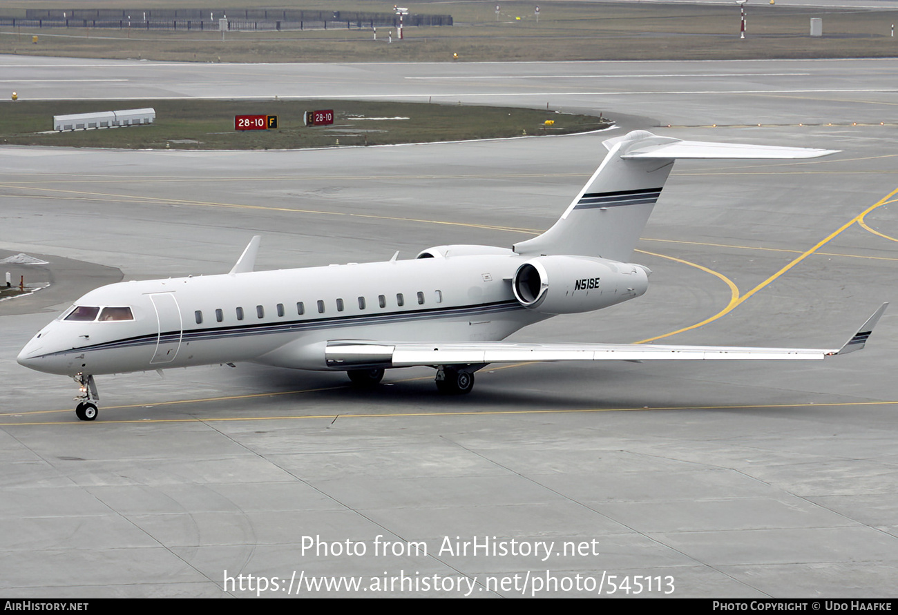 Aircraft Photo of N51SE | Bombardier Global Express (BD-700-1A10) | AirHistory.net #545113