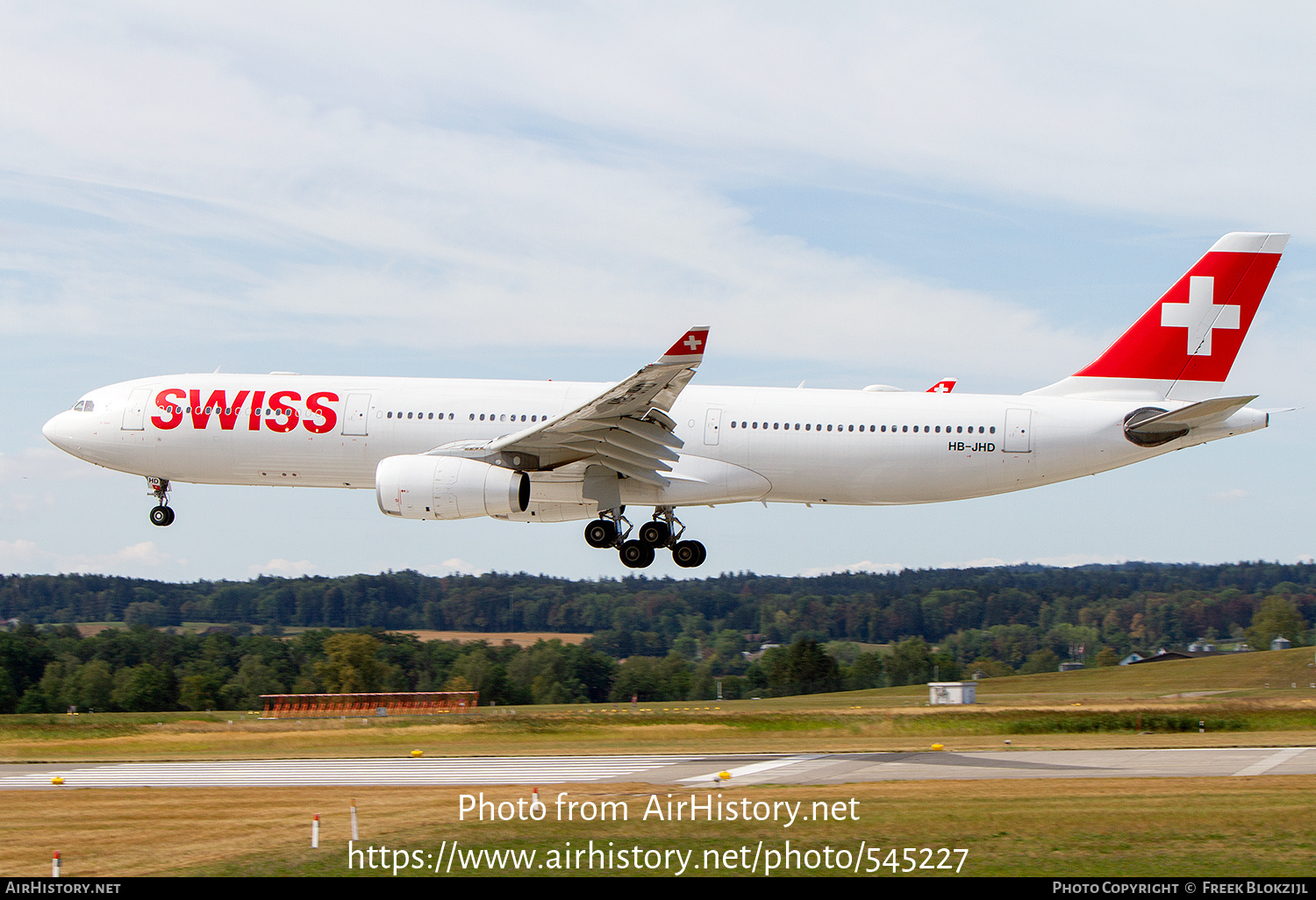 Aircraft Photo of HB-JHD | Airbus A330-343 | Swiss International Air Lines | AirHistory.net #545227