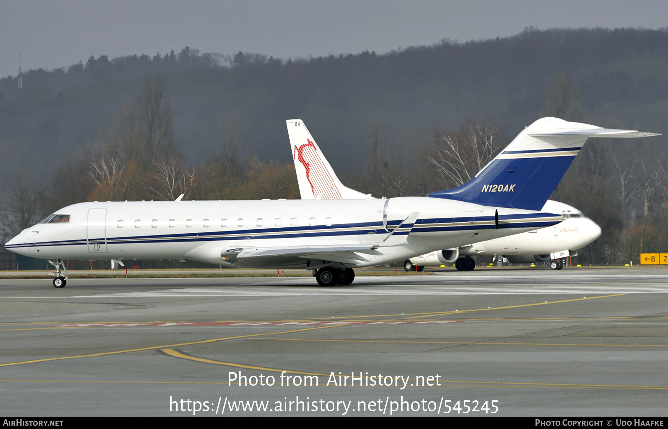 Aircraft Photo of N120AK | Bombardier Global Express (BD-700-1A10) | AirHistory.net #545245