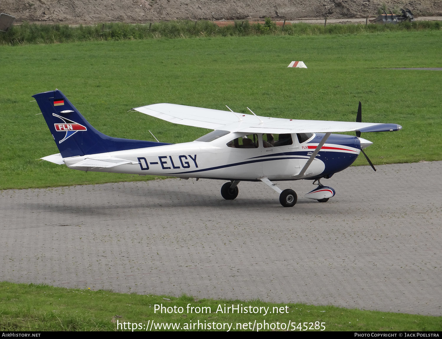 Aircraft Photo of D-ELGY | Cessna 182T Skylane | FLN - Frisia Luftverkehr Norddeich | AirHistory.net #545285