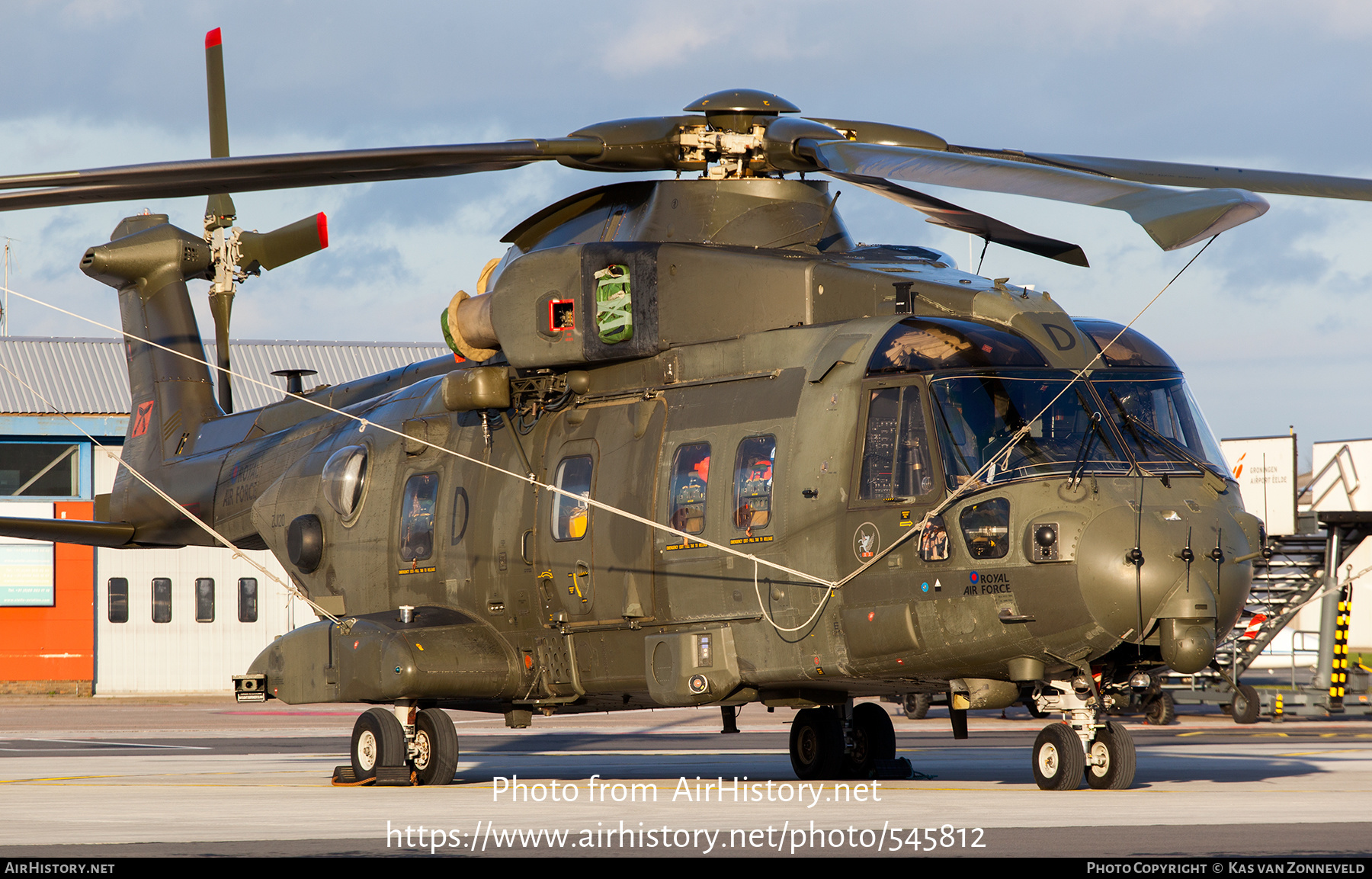 Aircraft Photo of ZJ120 | EHI EH101-411 Merlin HC3 | UK - Air Force | AirHistory.net #545812