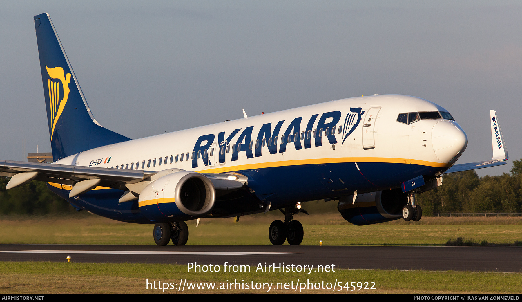 Aircraft Photo of EI-EGA | Boeing 737-8AS | Ryanair | AirHistory.net #545922