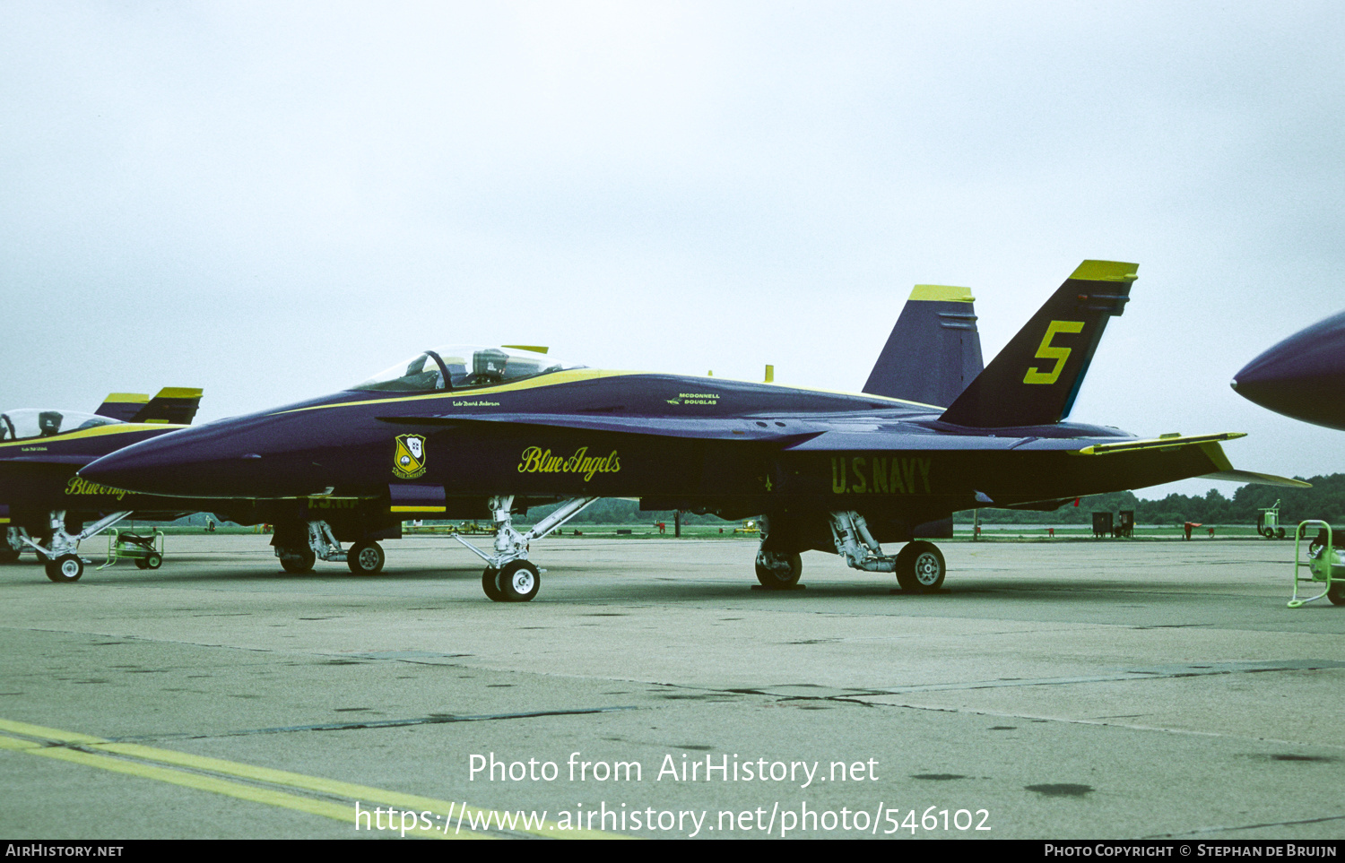 Aircraft Photo of 161520 | McDonnell Douglas F/A-18A Hornet | USA - Navy | AirHistory.net #546102