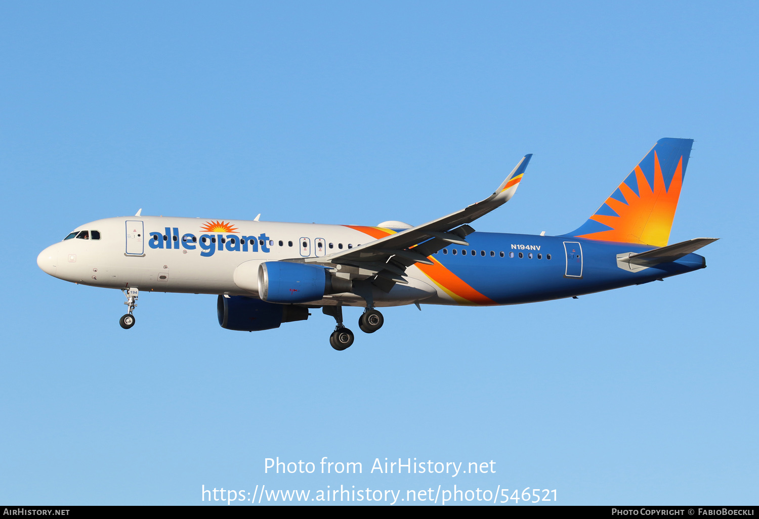 Aircraft Photo of N194NV | Airbus A320-214 | Allegiant Air | AirHistory.net #546521