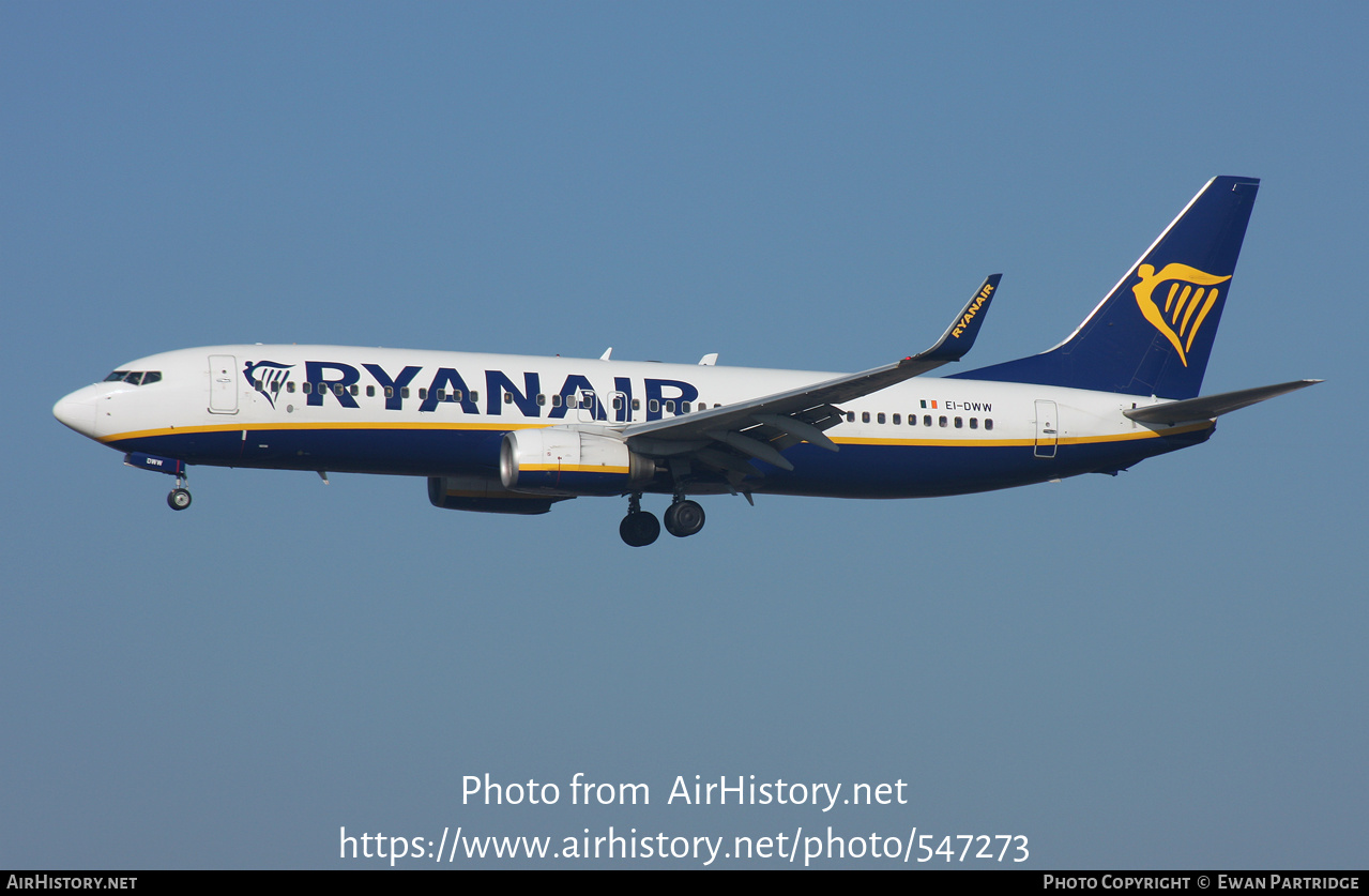 Aircraft Photo of EI-DWW | Boeing 737-8AS | Ryanair | AirHistory.net #547273