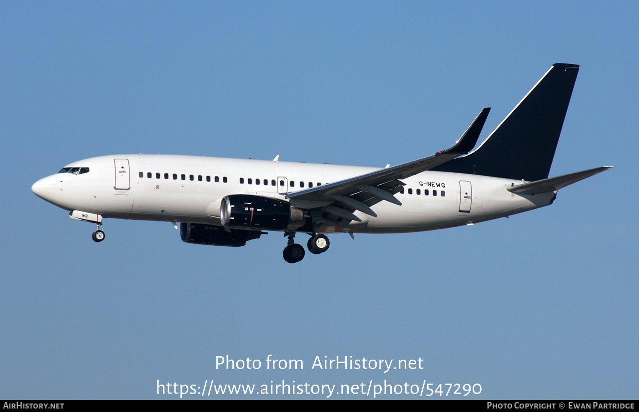 Aircraft Photo of G-NEWG | Boeing 737-76N | AirHistory.net #547290