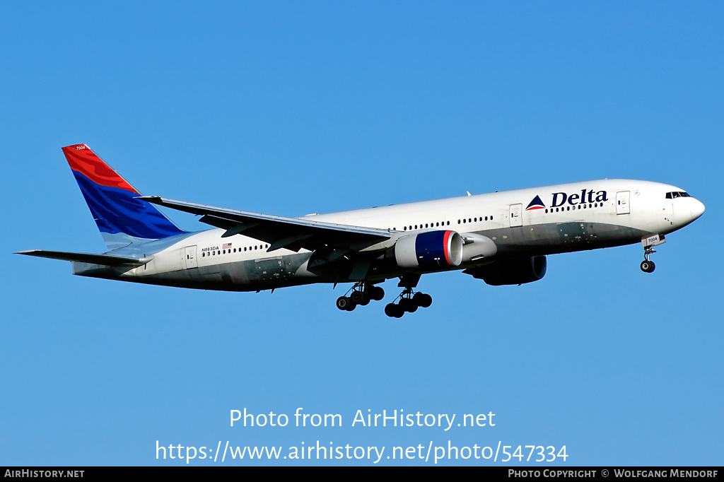 Aircraft Photo of N863DA | Boeing 777-232/ER | Delta Air Lines | AirHistory.net #547334