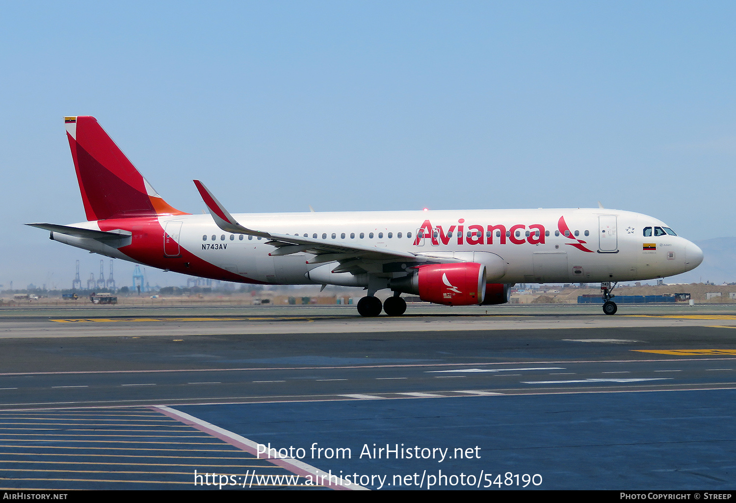 Aircraft Photo of N743AV | Airbus A320-214 | Avianca | AirHistory.net #548190