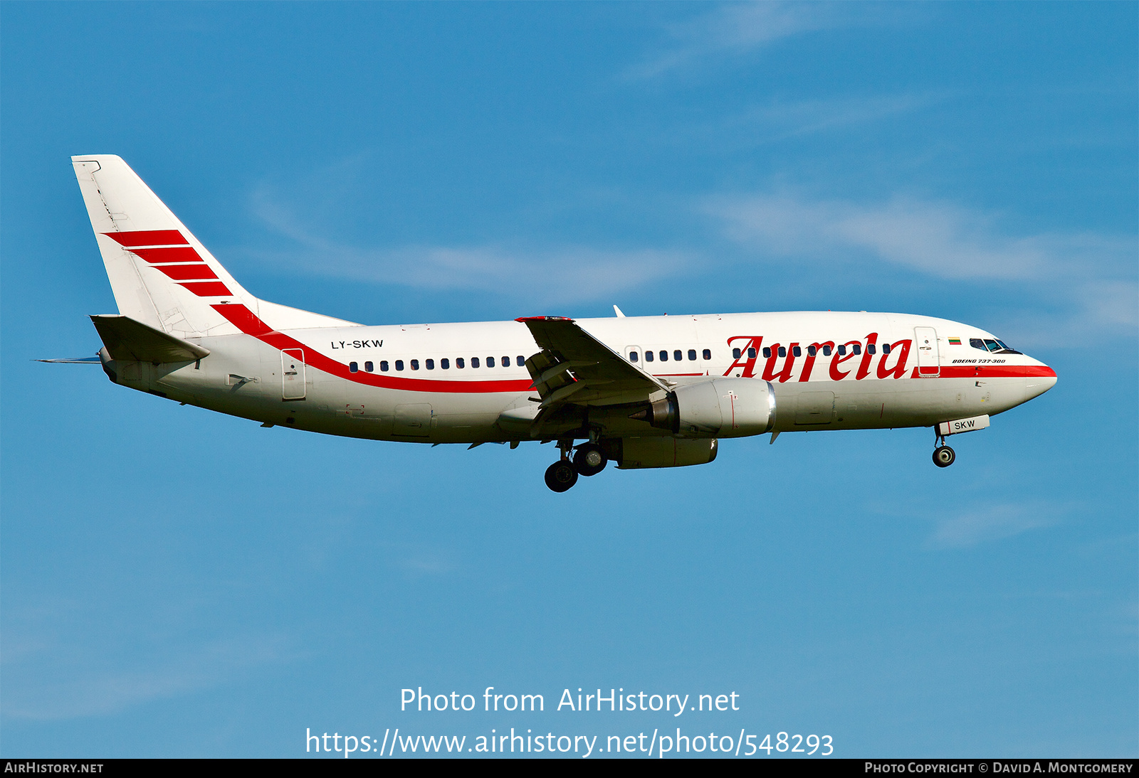 Aircraft Photo of LY-SKW | Boeing 737-382 | Aurela | AirHistory.net #548293