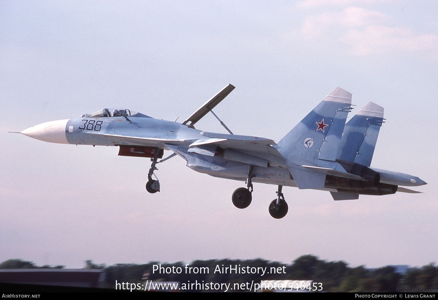 Aircraft Photo of 388 blue | Sukhoi Su-27A | Soviet Union - Air Force ...