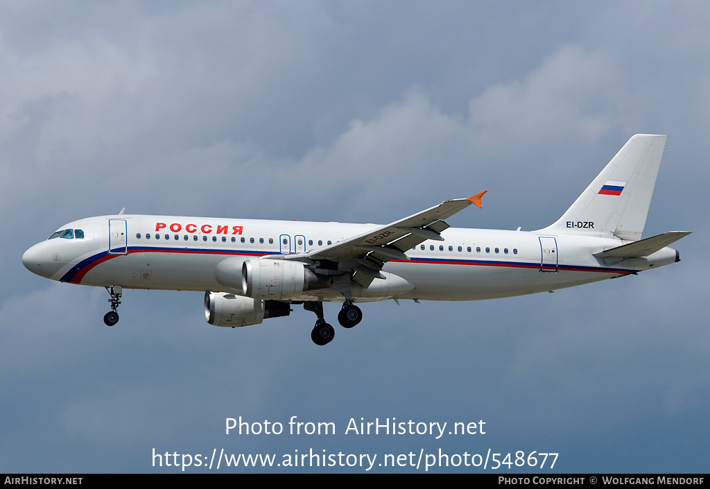 Aircraft Photo of EI-DZR | Airbus A320-212 | Rossiya - Russian Airlines | AirHistory.net #548677