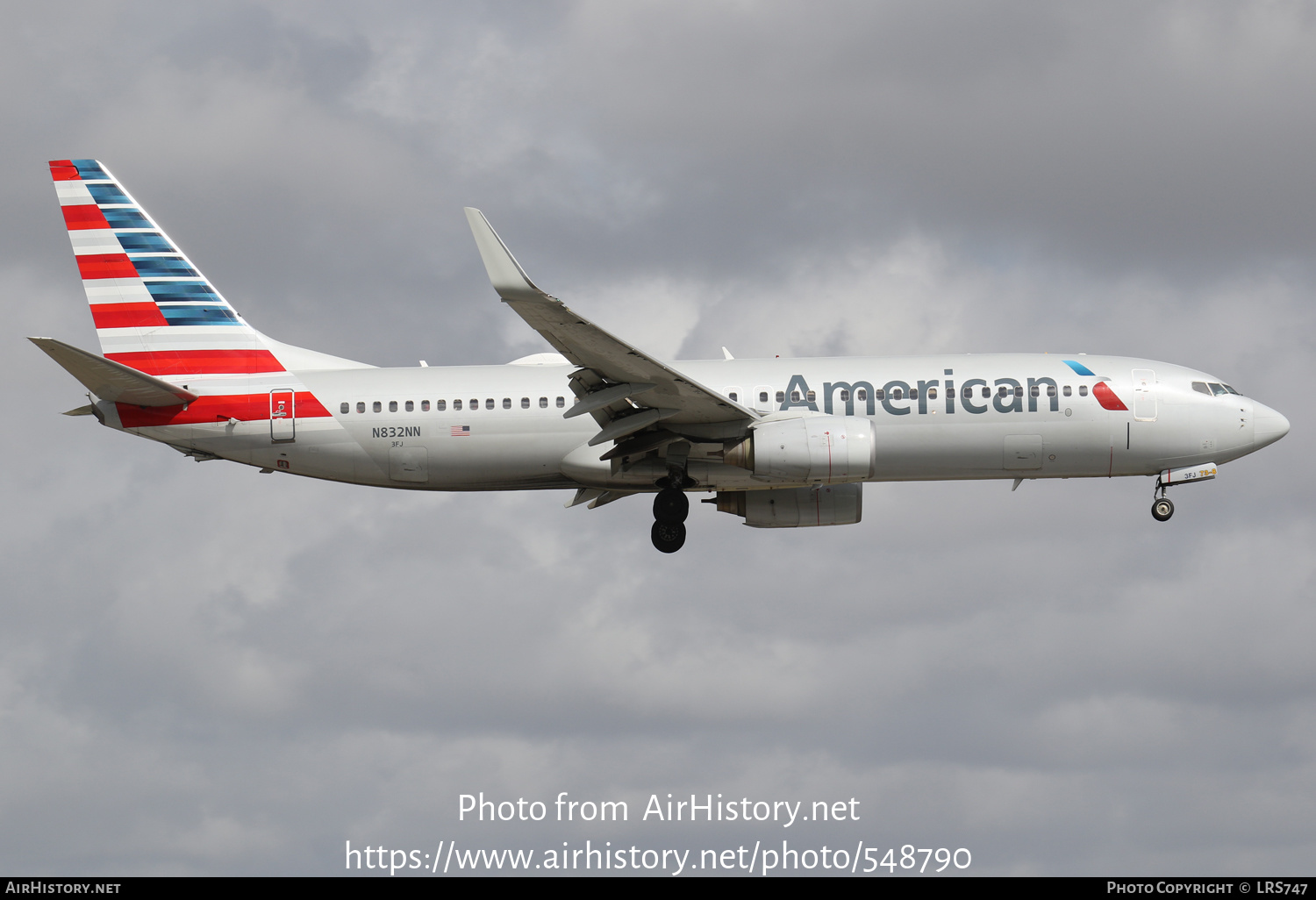 Aircraft Photo of N832NN | Boeing 737-823 | American Airlines | AirHistory.net #548790