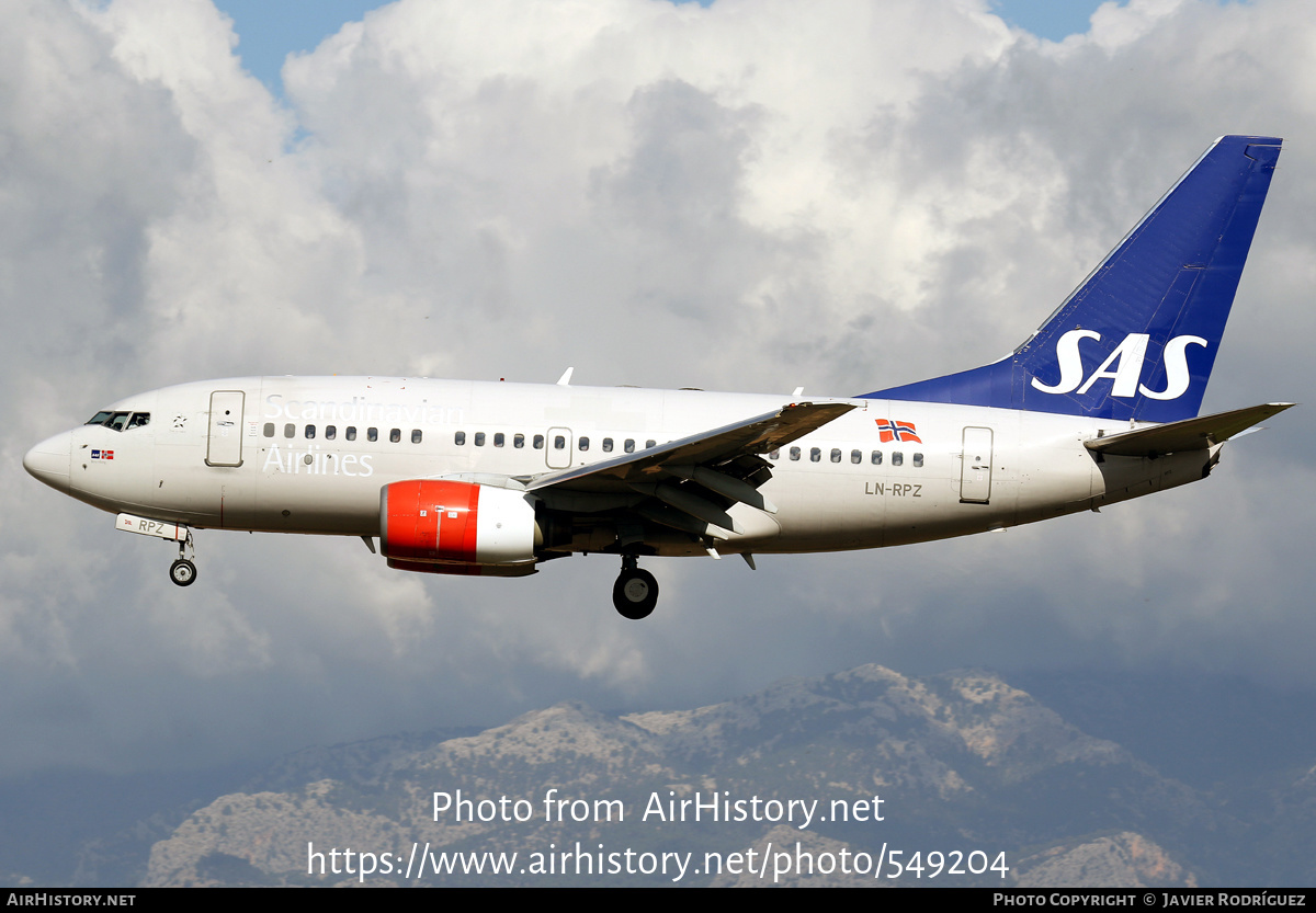 Aircraft Photo of LN-RPZ | Boeing 737-683 | Scandinavian Airlines - SAS | AirHistory.net #549204