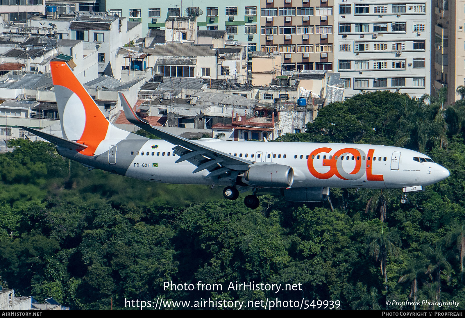 Aircraft Photo of PR-GXT | Boeing 737-8EH | GOL Linhas Aéreas | AirHistory.net #549939