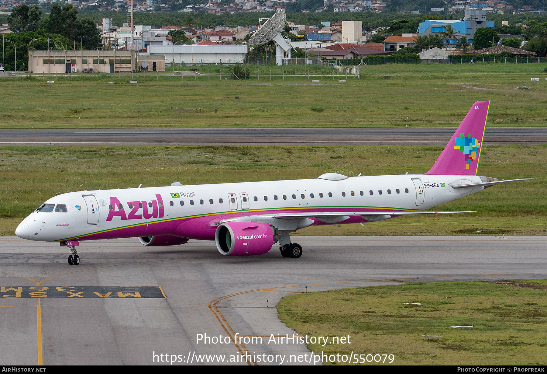 Aircraft Photo of PS-AEA | Embraer 195-E2 (ERJ-190-400) | Azul Linhas Aéreas Brasileiras | AirHistory.net #550079